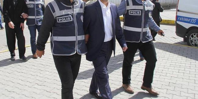 FETÖ operasyonunda 14 zanlı yakalandı